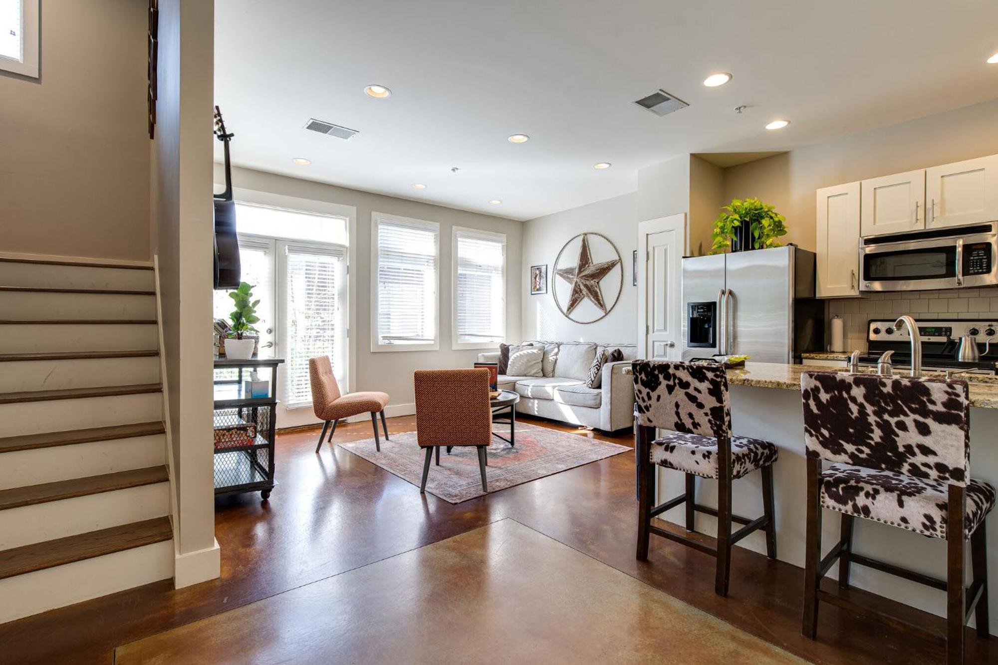 Apartament The Celebrity - Minutes To Broadway With A Balcony Nashville Zewnętrze zdjęcie