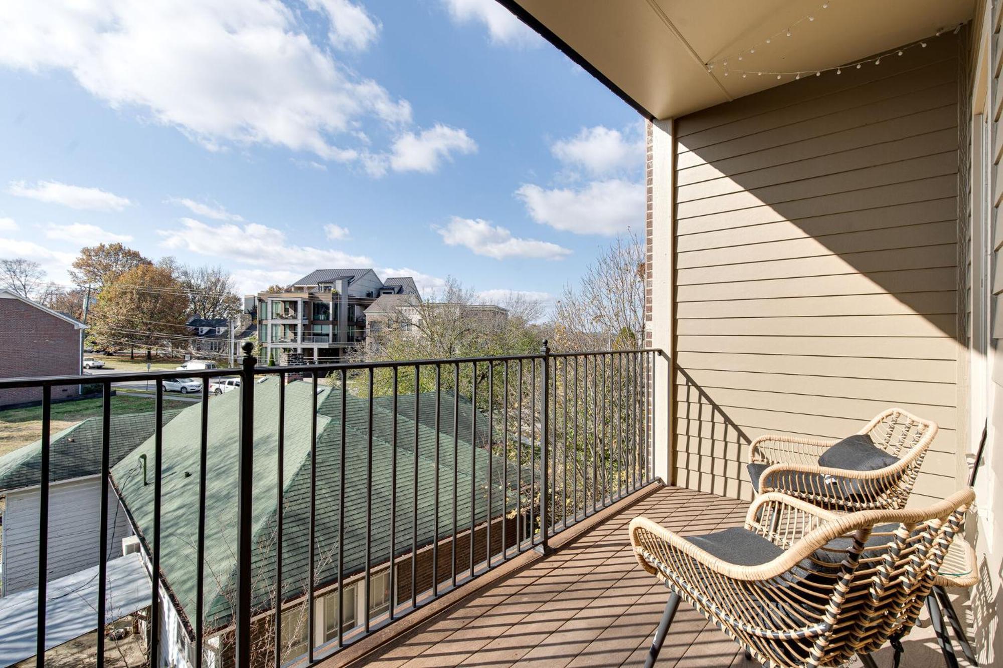 Apartament The Celebrity - Minutes To Broadway With A Balcony Nashville Zewnętrze zdjęcie